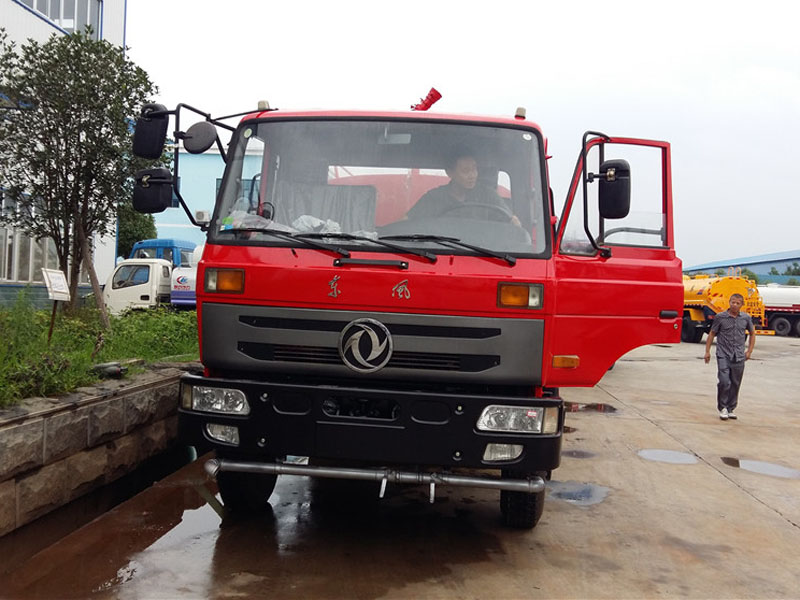 东风145（12方）消防洒水车