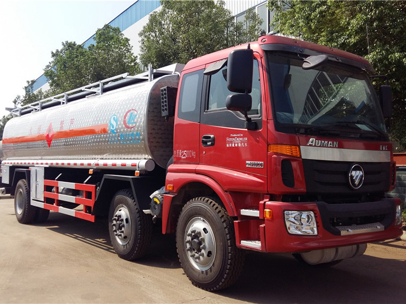 福田欧曼小三轴(26方）铝合金运油车