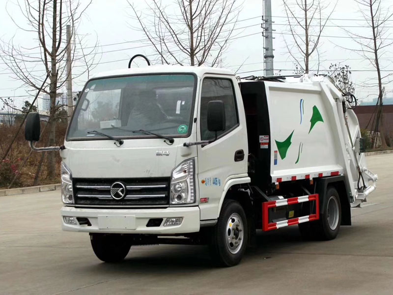 凯马（4方蓝牌）压缩式垃圾车