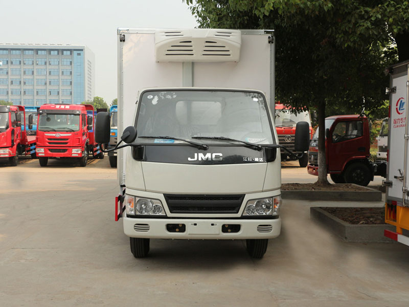 江铃顺达蓝牌4.2米货厢冷藏车