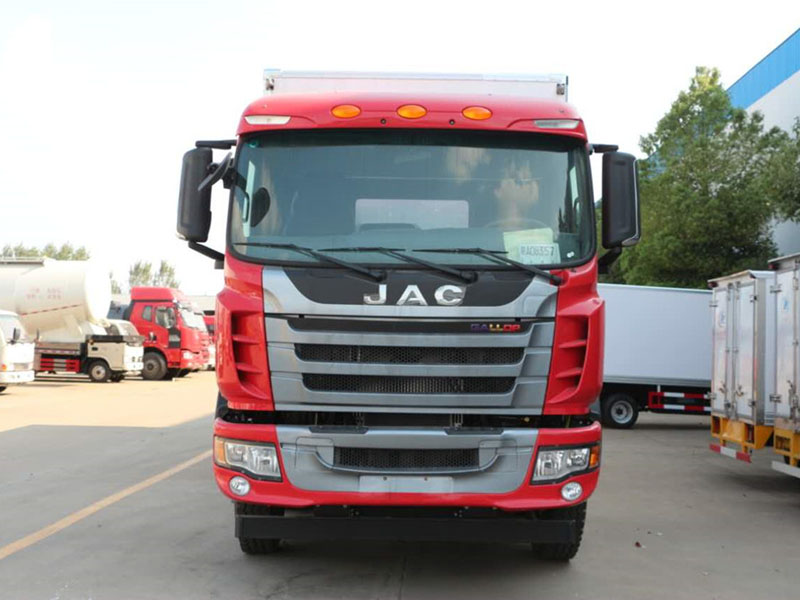 江淮三轴HFC5251XLCP1K4D54V型冷藏车