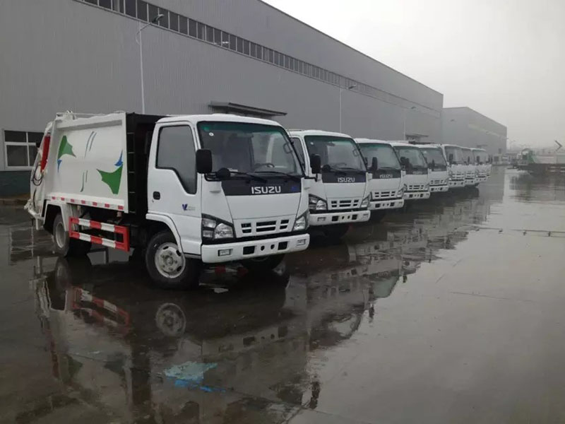 五十铃（5方）压缩式垃圾车