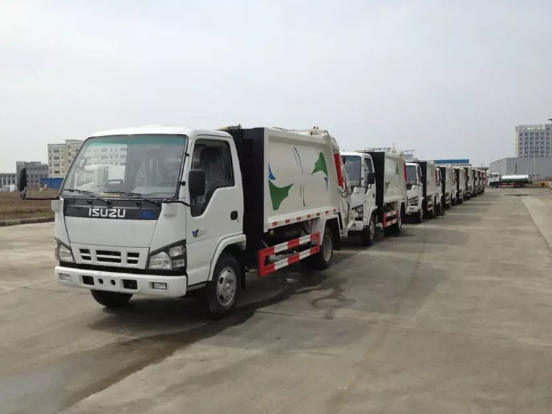 五十铃（5方）压缩式垃圾车