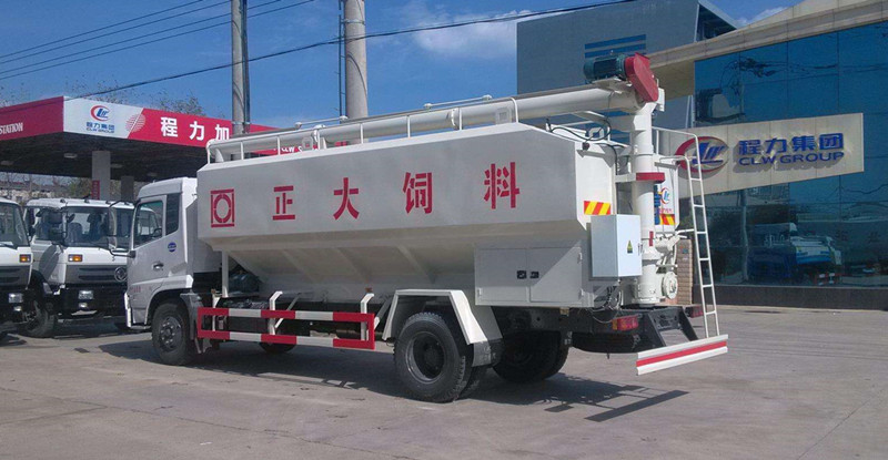 东风天锦CLW5165ZSLD5型散装饲料运输车