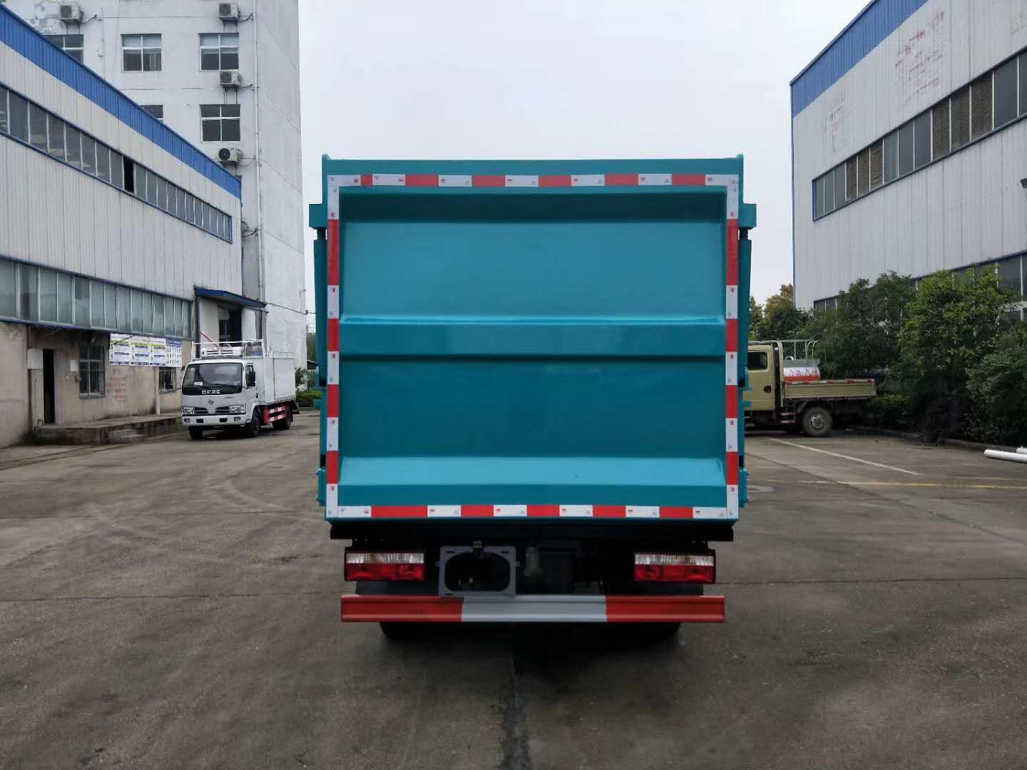 江淮康玲（7.5立方）侧装压缩垃圾车