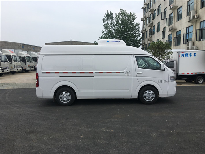 福田G7面包冷藏车