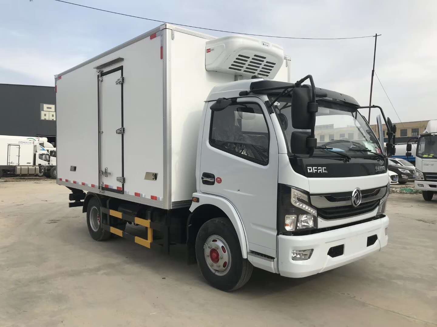 东风凯普特蓝牌冷藏车