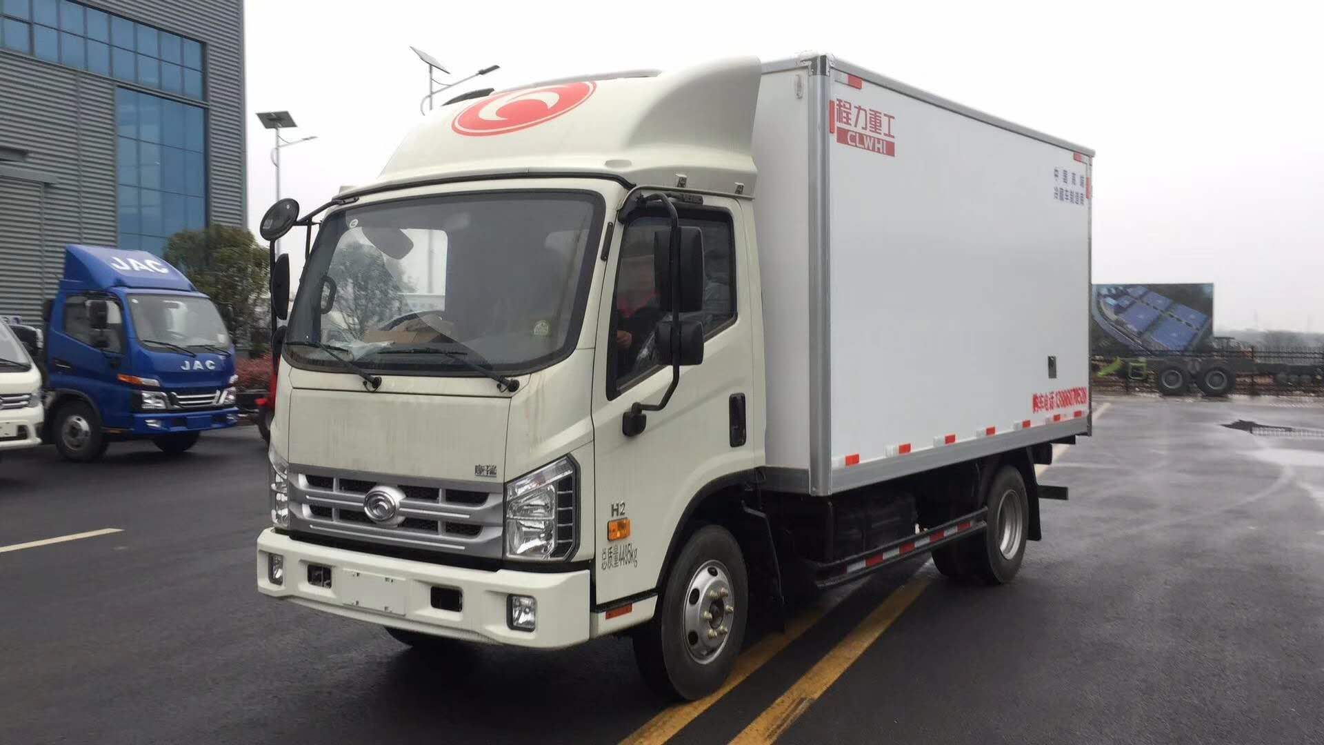 福田康瑞4米货厢冷藏车