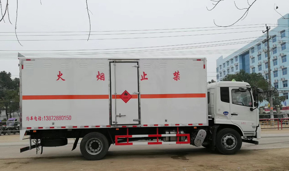 国六天锦三类易燃液体厢式运输车