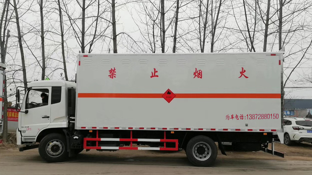 国六天锦三类易燃液体厢式运输车