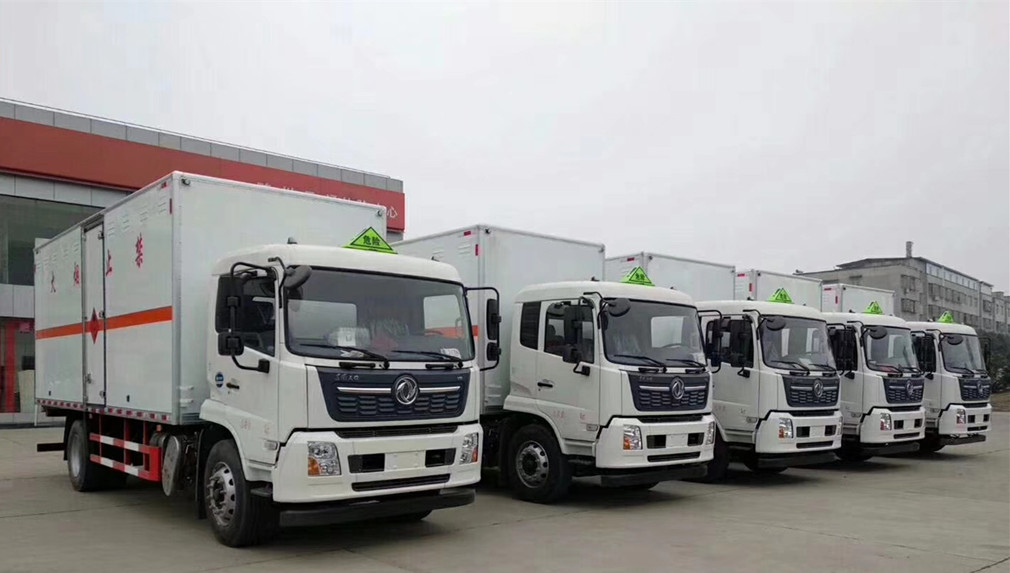 国六天锦三类易燃液体厢式运输车
