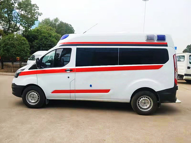 福特全顺V362汽油版救护车