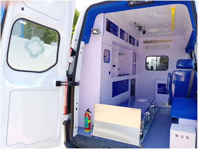 福特全顺V362自动档负压救护车