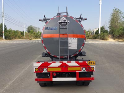 程力威牌CLW9350GFW型腐蚀性物品罐式运输半挂车