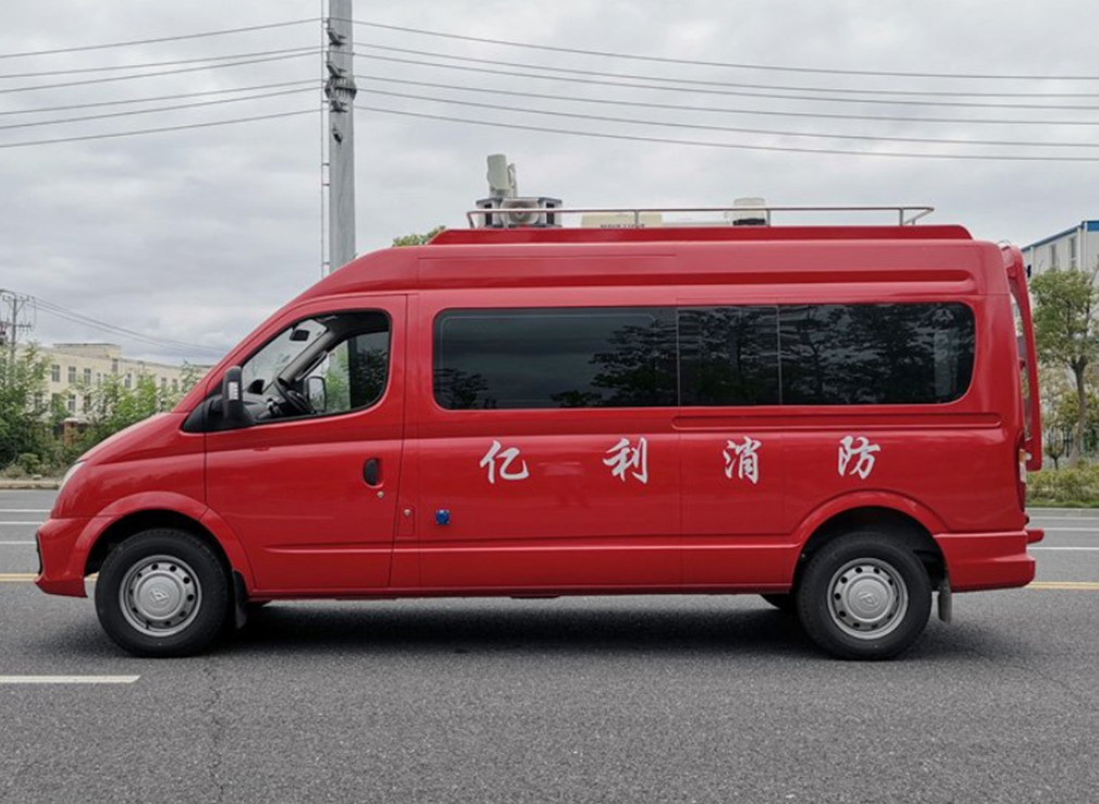 上汽大通7座通讯指挥车