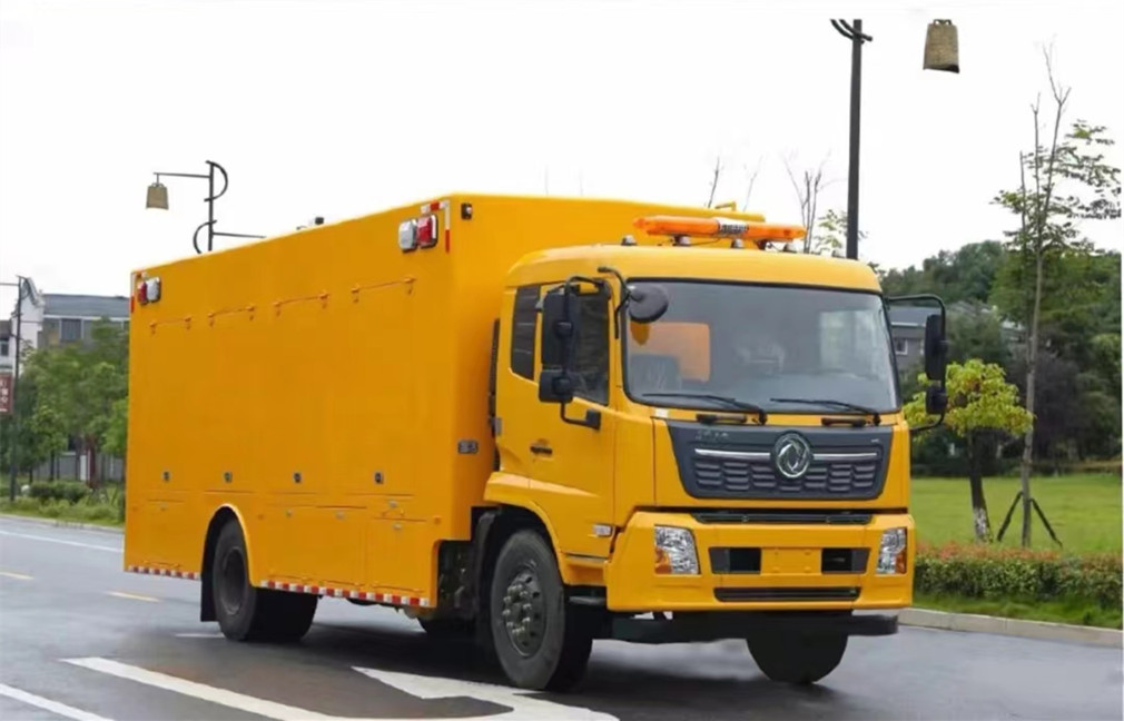 东风天锦3000立方排涝救险车