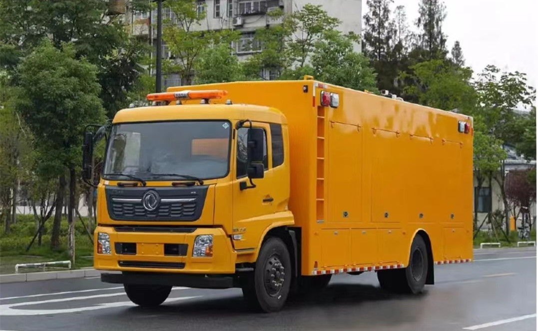 东风天锦3000立方排涝救险车