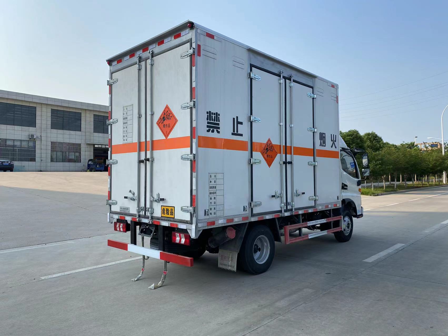 江淮蓝牌22方烟花爆竹运输车