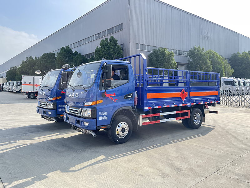 江淮蓝牌4.1米气瓶运输车