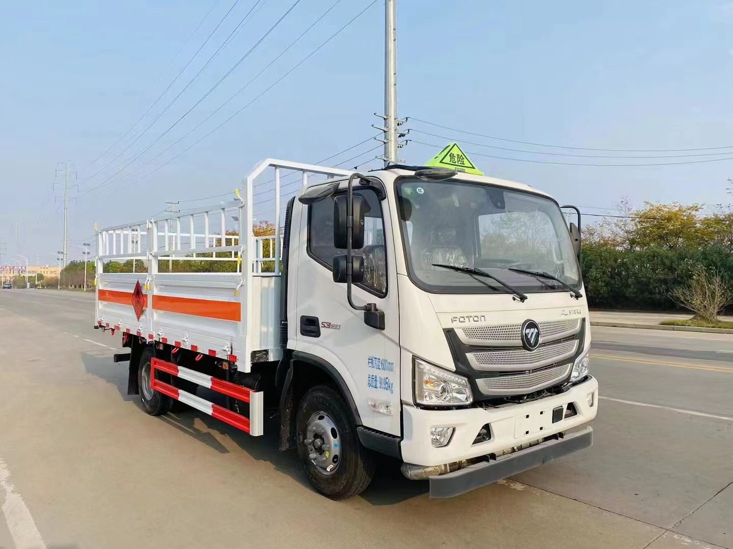 福田欧马可4米3气瓶运输车