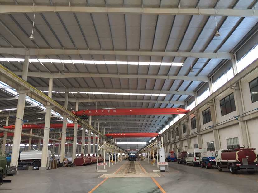 明确汽车安全玻璃等产品强制性认证要求