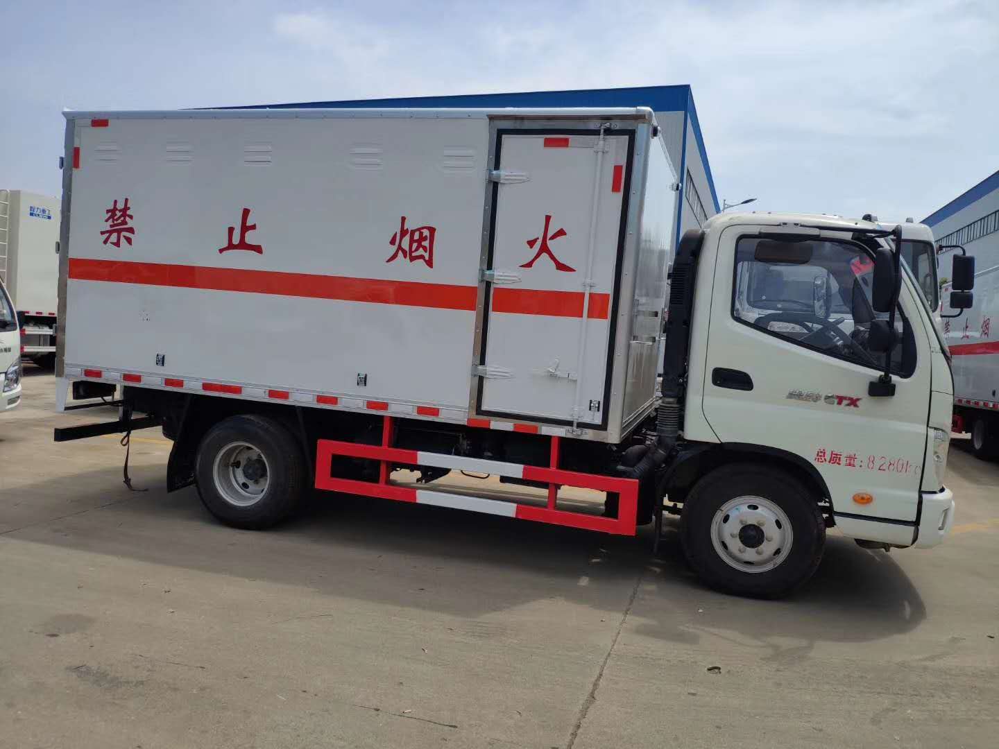 蓝牌中马力最大的危险品车——福田奥铃危险品车