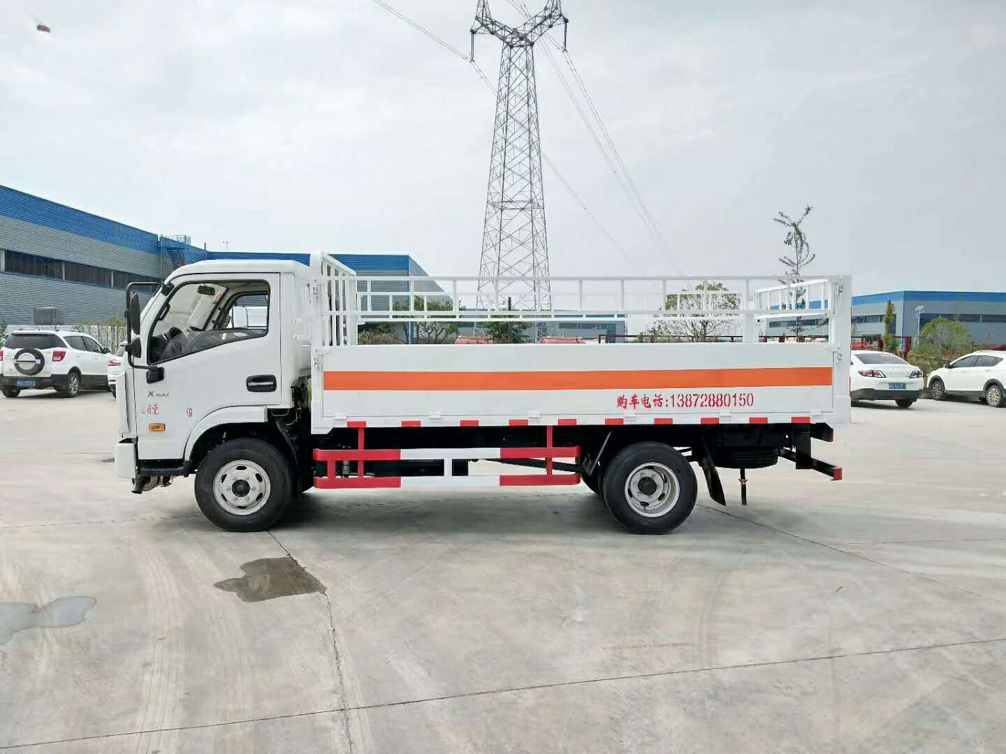 湖南马总订购跃进X100气瓶运输车发车