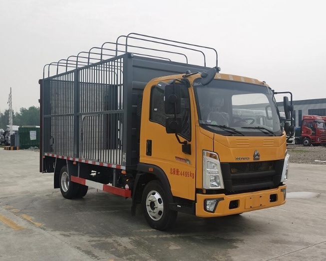 重汽豪沃国六蓝牌仓栏畜牧车