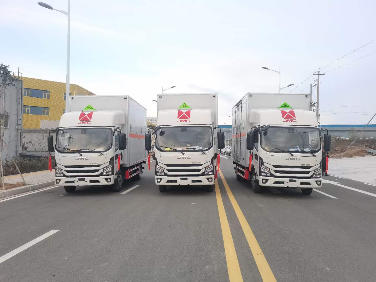 江铃凯运国六爆破器材运输车3台齐发