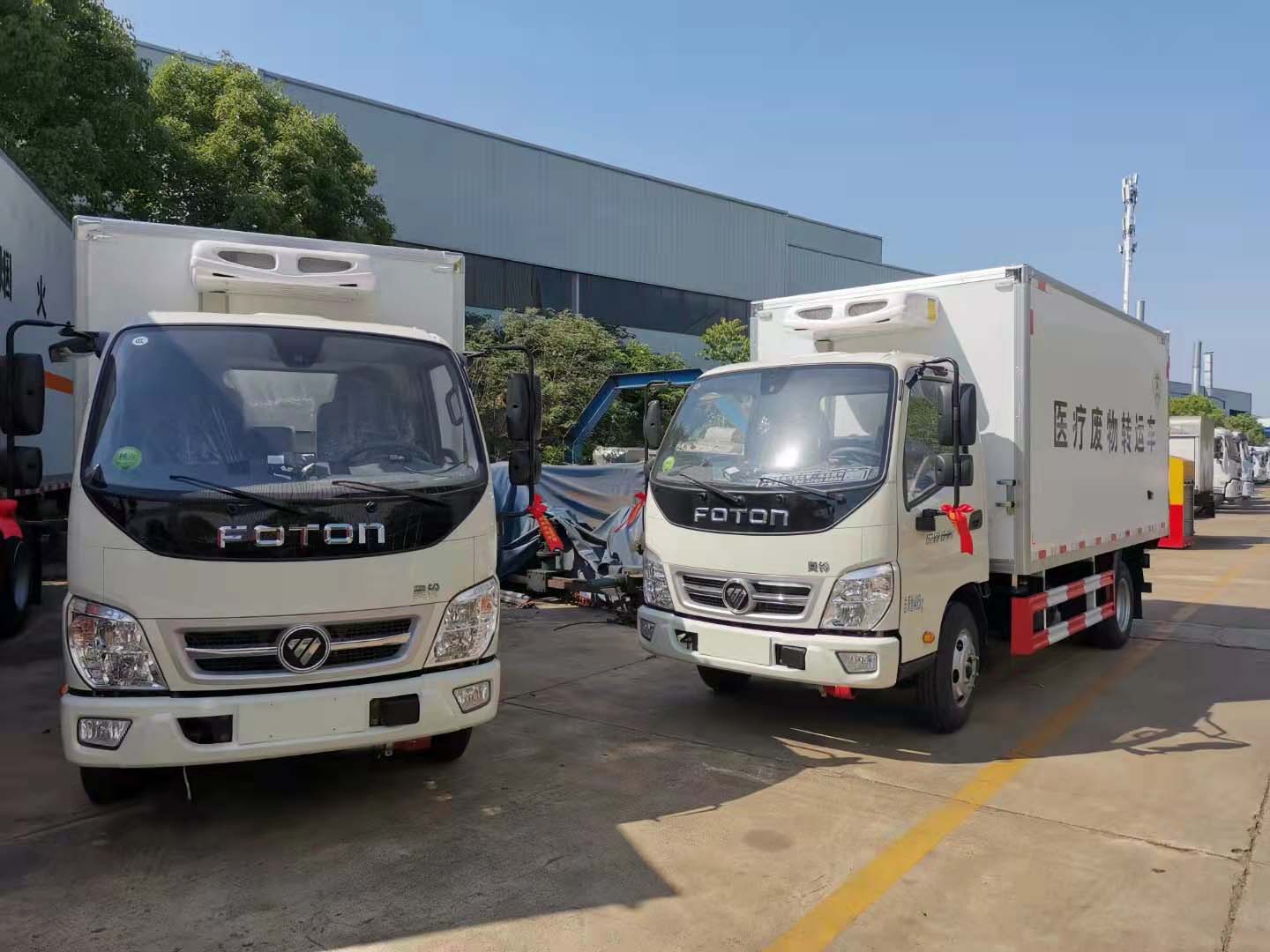 广西李总2台福田奥铃捷运医疗废物转运车发车