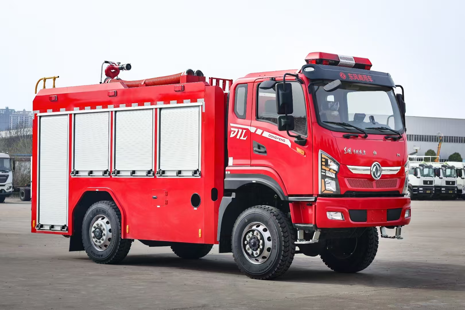 东风四驱国六水罐消防车