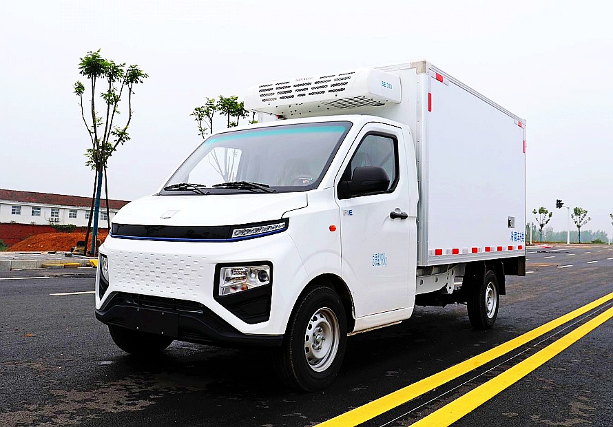 3米吉利 锋锐V5E纯电动冷藏车