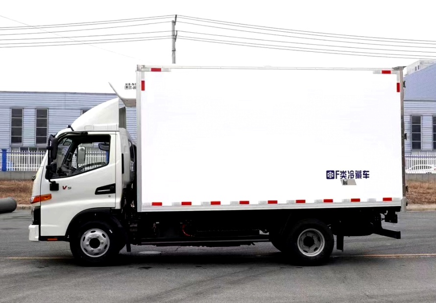 4.2米江淮聚宝盆混动冷藏车