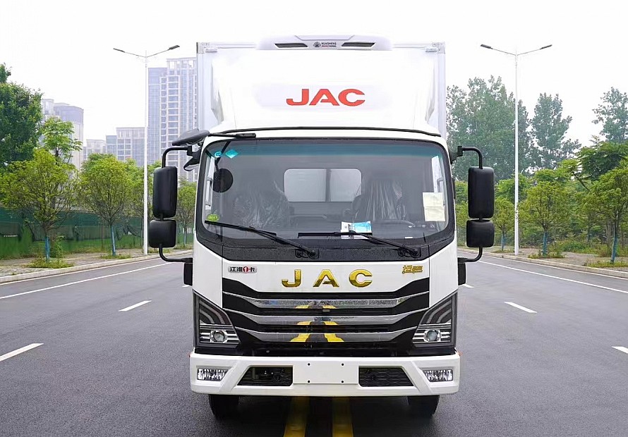 4.2米江淮运多多（傲运）天然气冷藏车