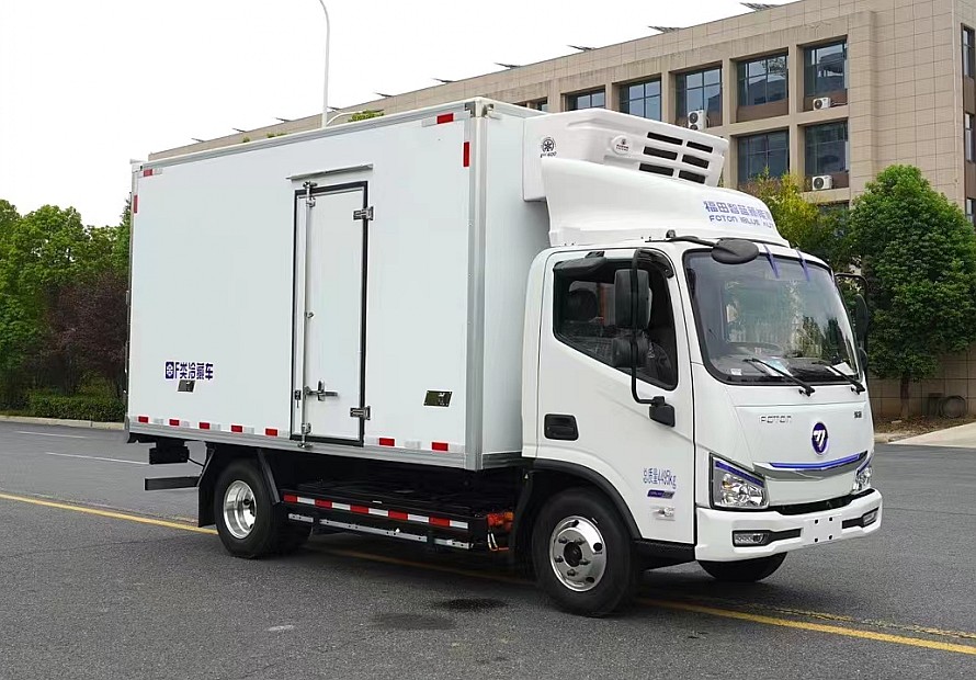 4.2米福田智蓝100度电新能源冷藏车