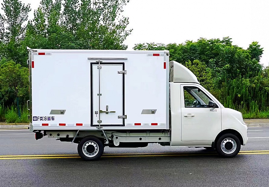 3.05米福田祥菱Q冷藏车
