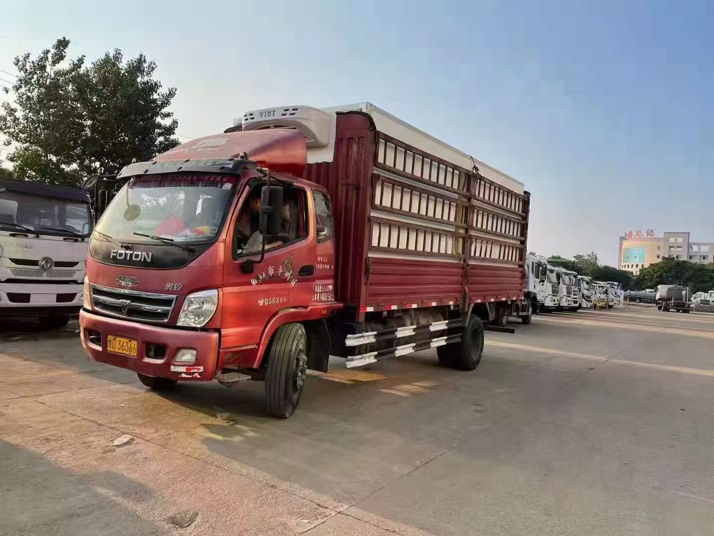 仓栏车做冷箱体